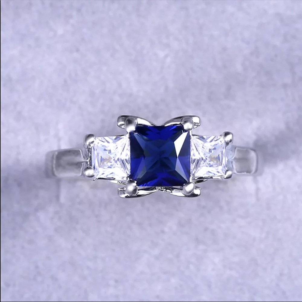 New Two Tone 925 Silver Beautiful Sapphire Ring - Picture 3 of 6